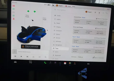 2021 Tesla Model 3 Long Range Dual Motor All-Wheel Drive z USA, uszkodzony, nr VIN 5YJ3E1EB5MF012926